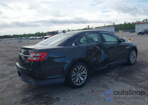 2015 Ford Taurus Limited z USA, uszkodzony, nr VIN 1FAHP2F81FG168968